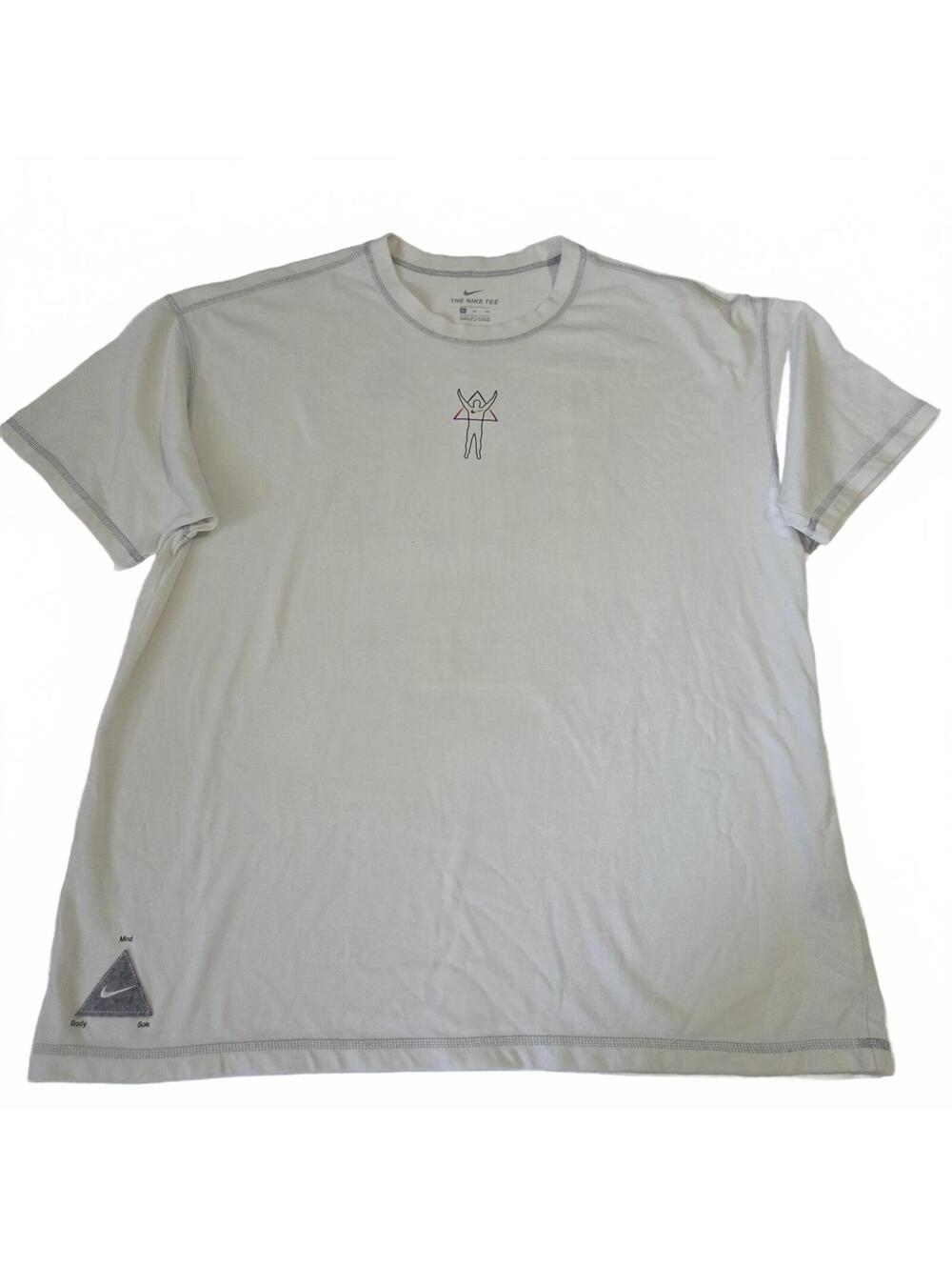Nike Tshirt MInd Body soul White  size XL
